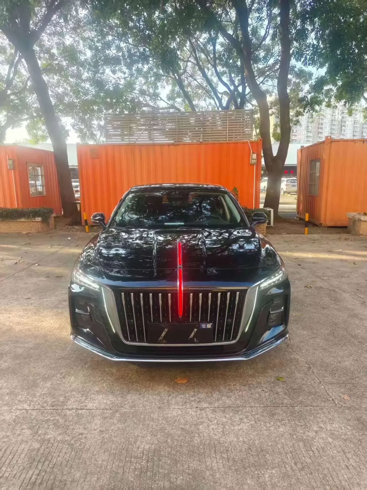 Hongqi H5