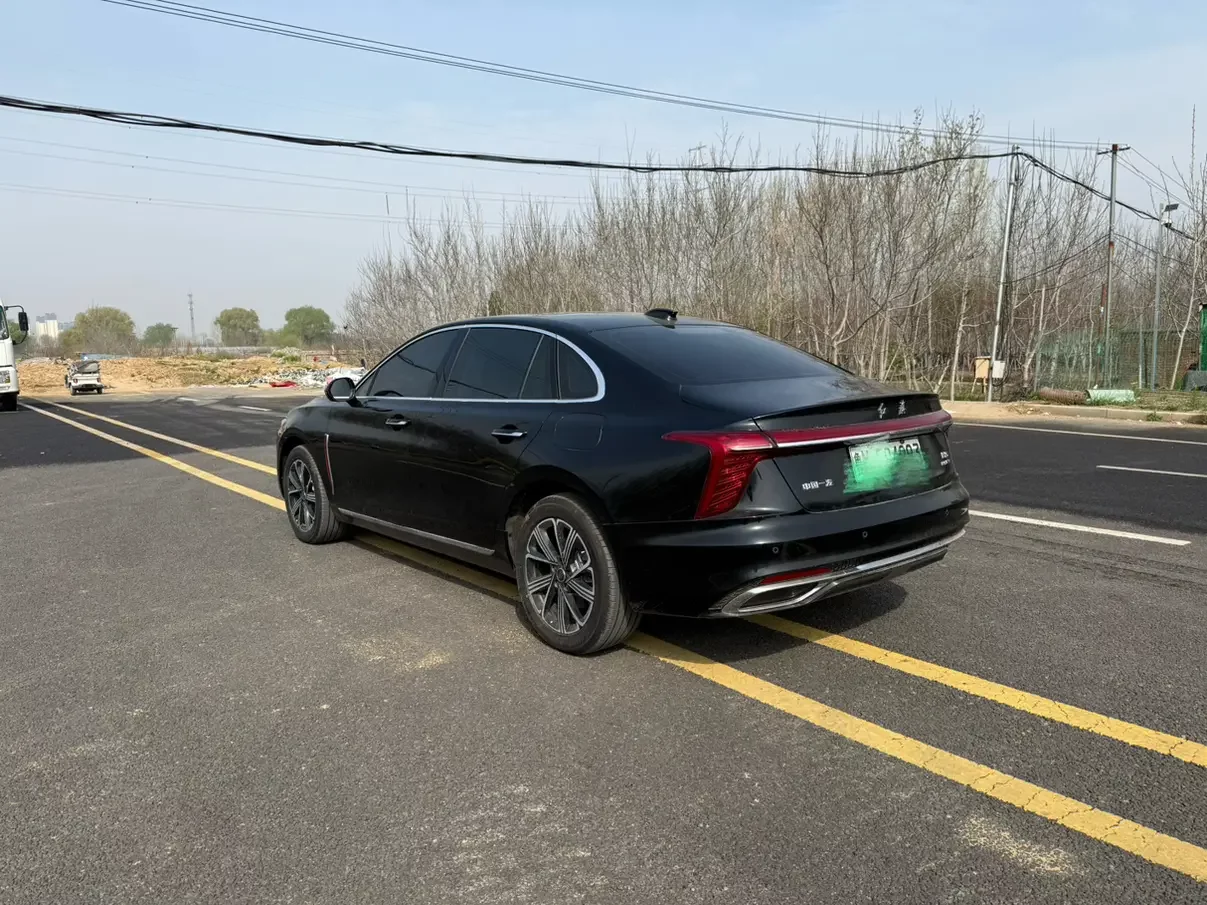 Hongqi H5 PHEV