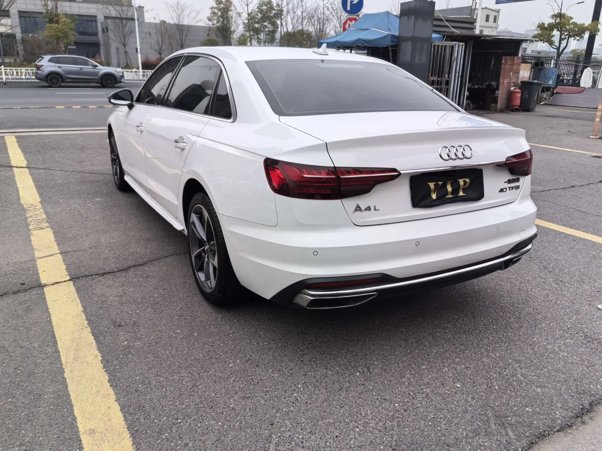 Audi A4L
