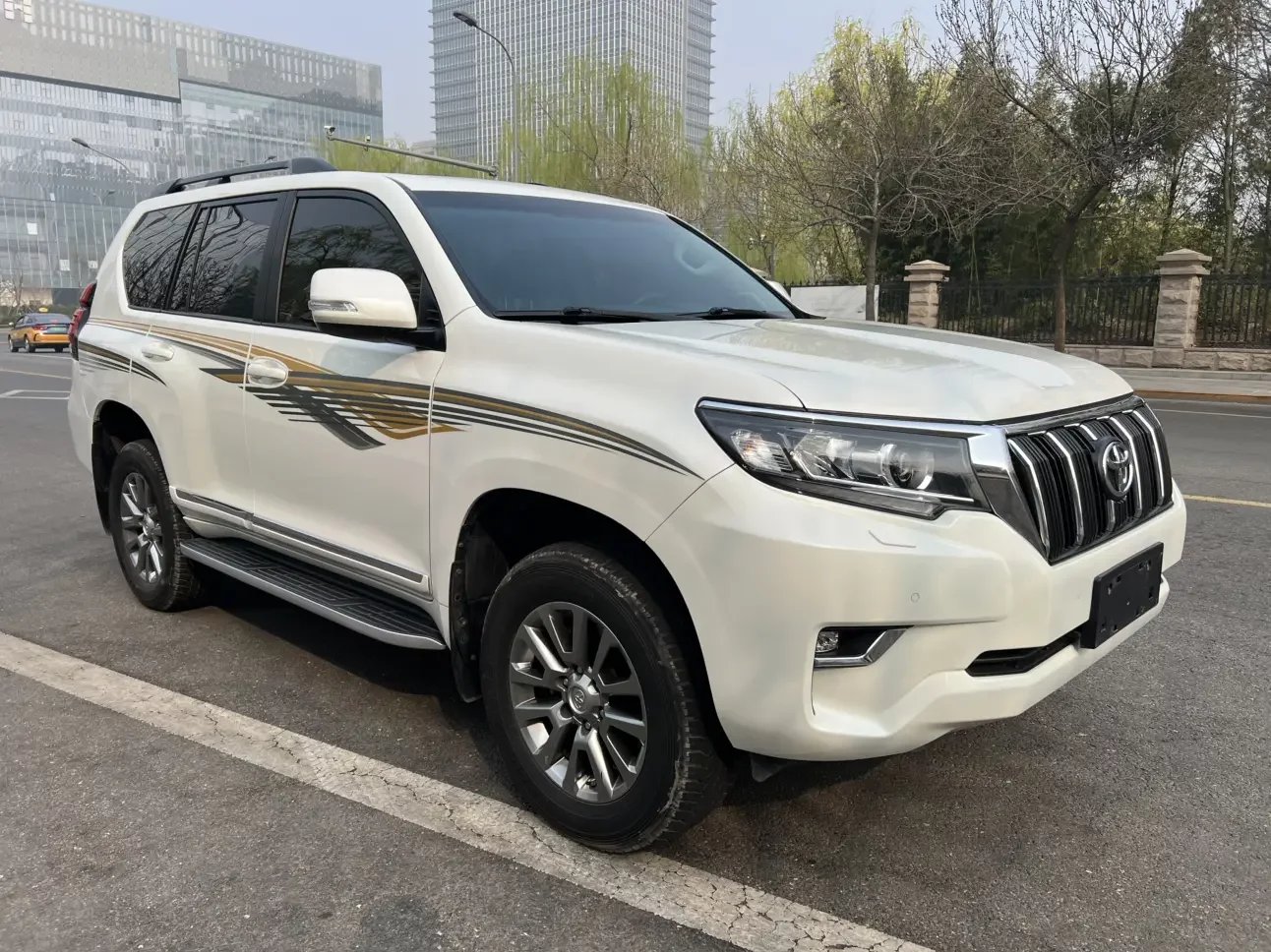 Toyota prado