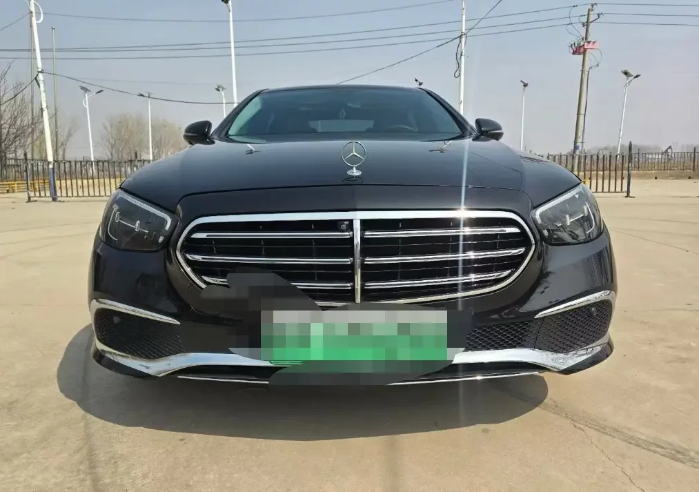 Mercedes-Benz E-Class PHEV