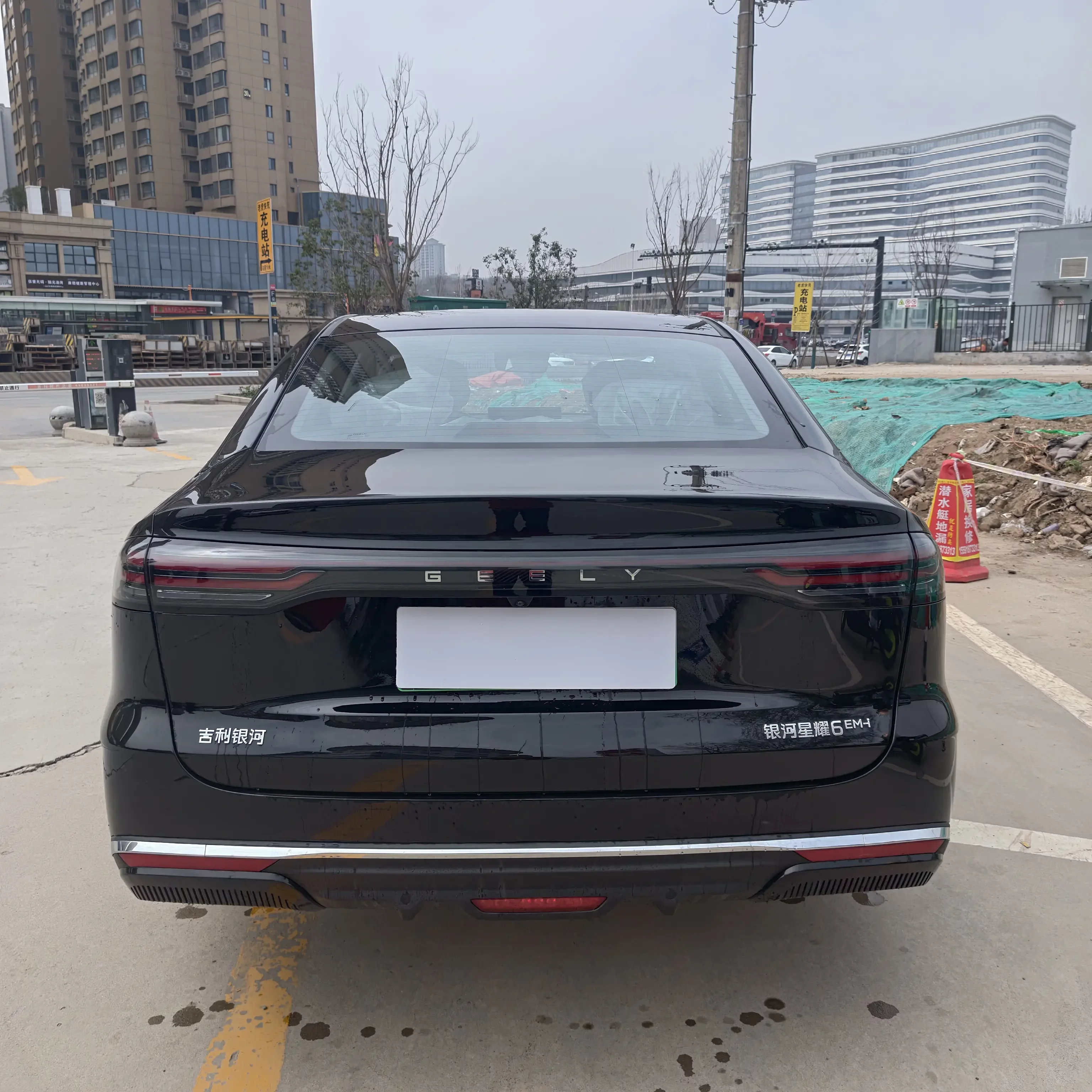 Geely Galaxy Star 6