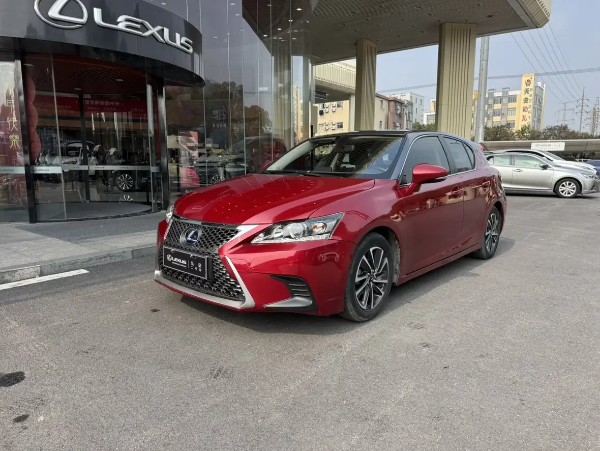 Lexus CT