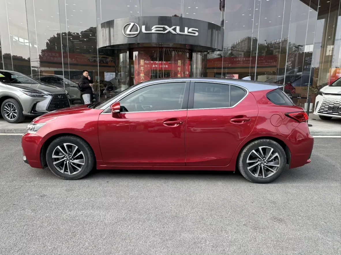 Lexus CT