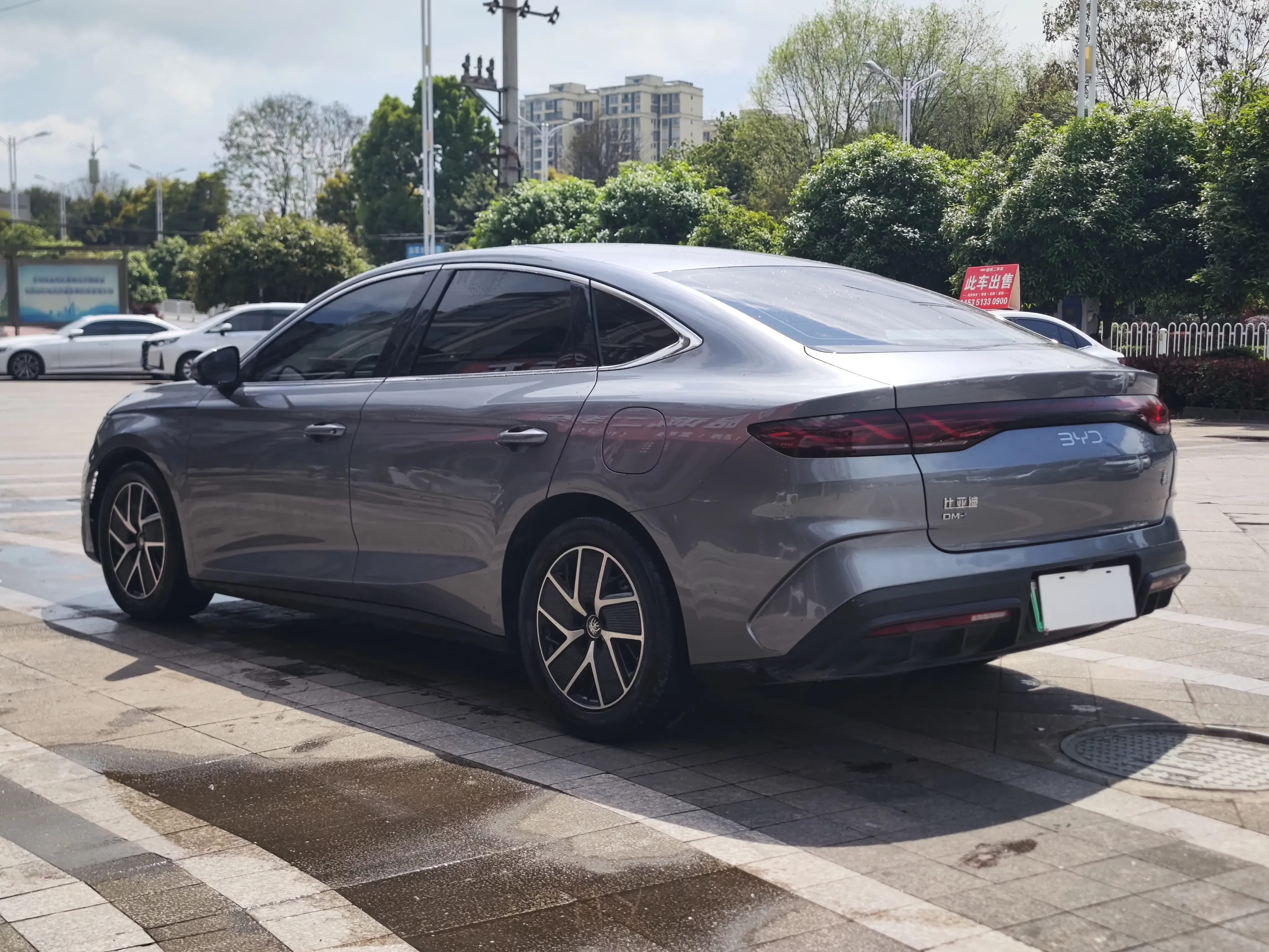 BYD Qin L DM