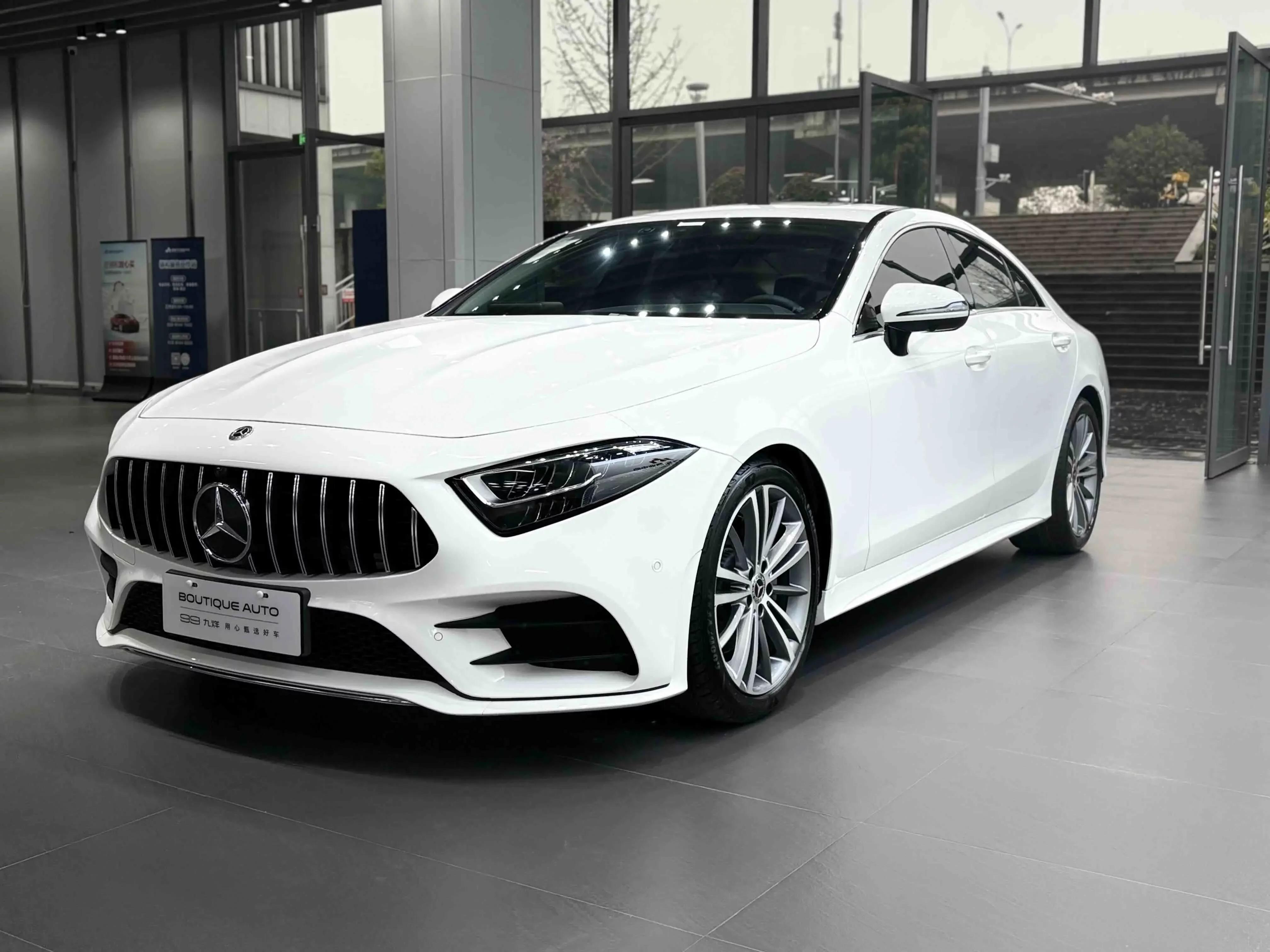 Mercedes-Benz CLS