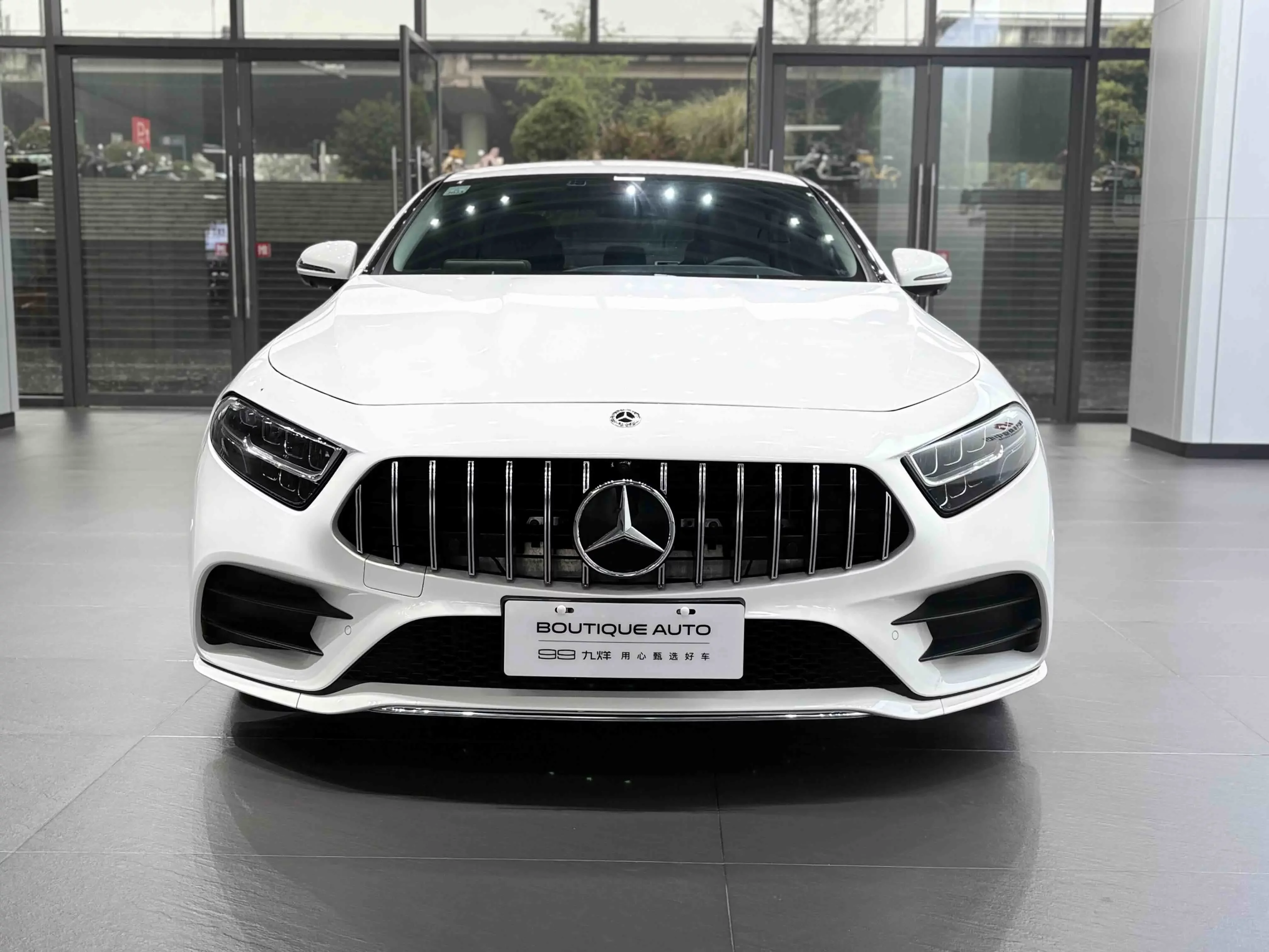 Mercedes-Benz CLS
