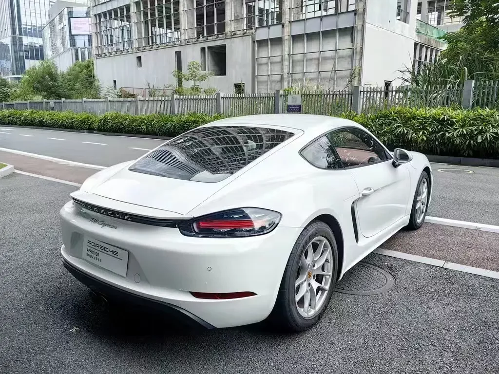 Porsche 718