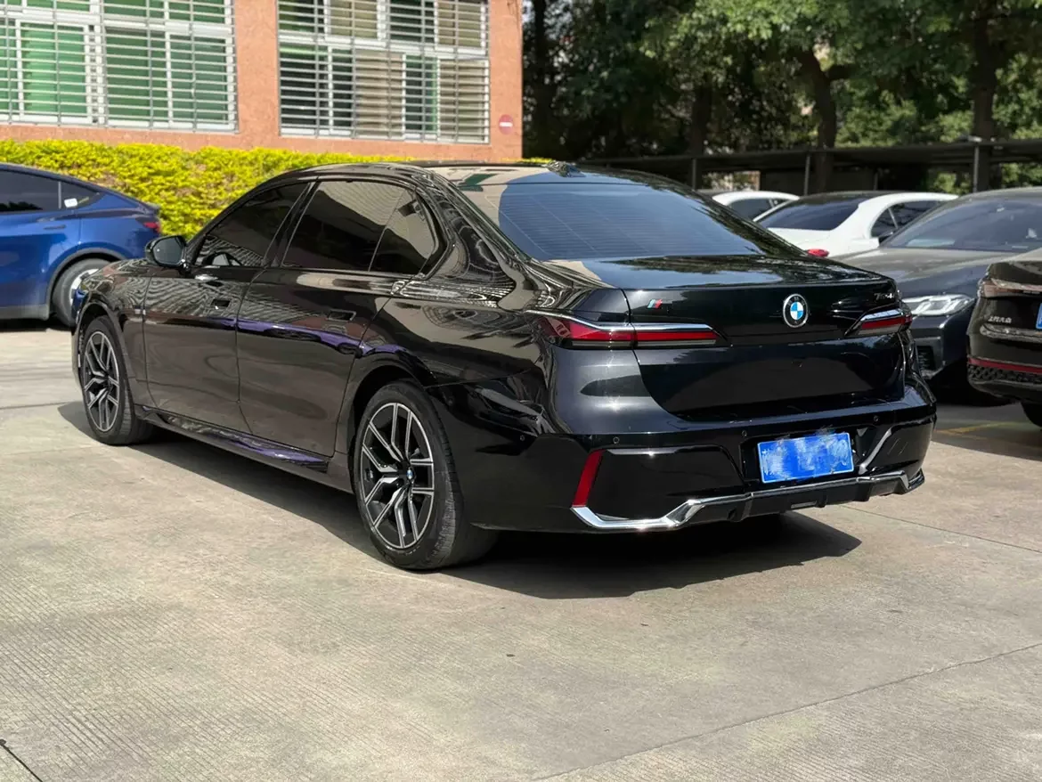 BMW 7 Series