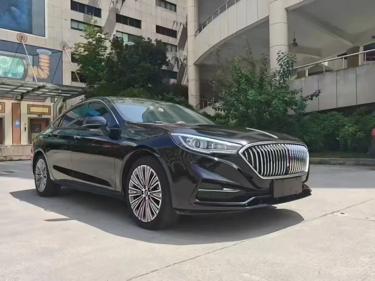 Hongqi H5 classic
