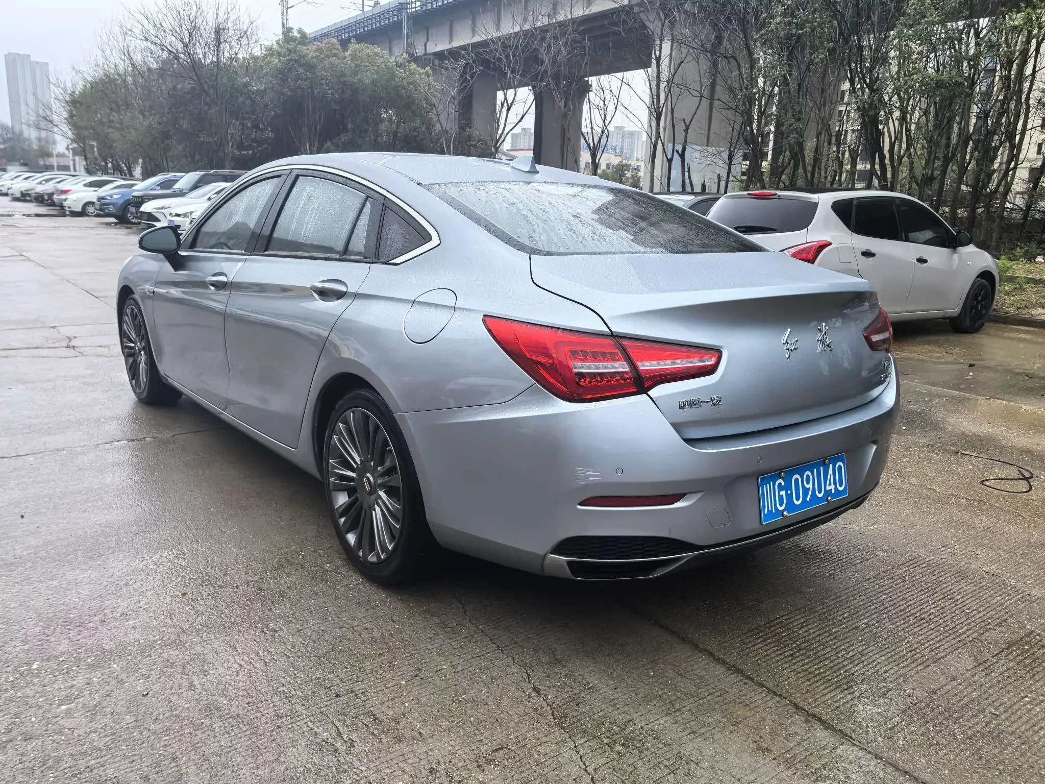 Hongqi H5 classic