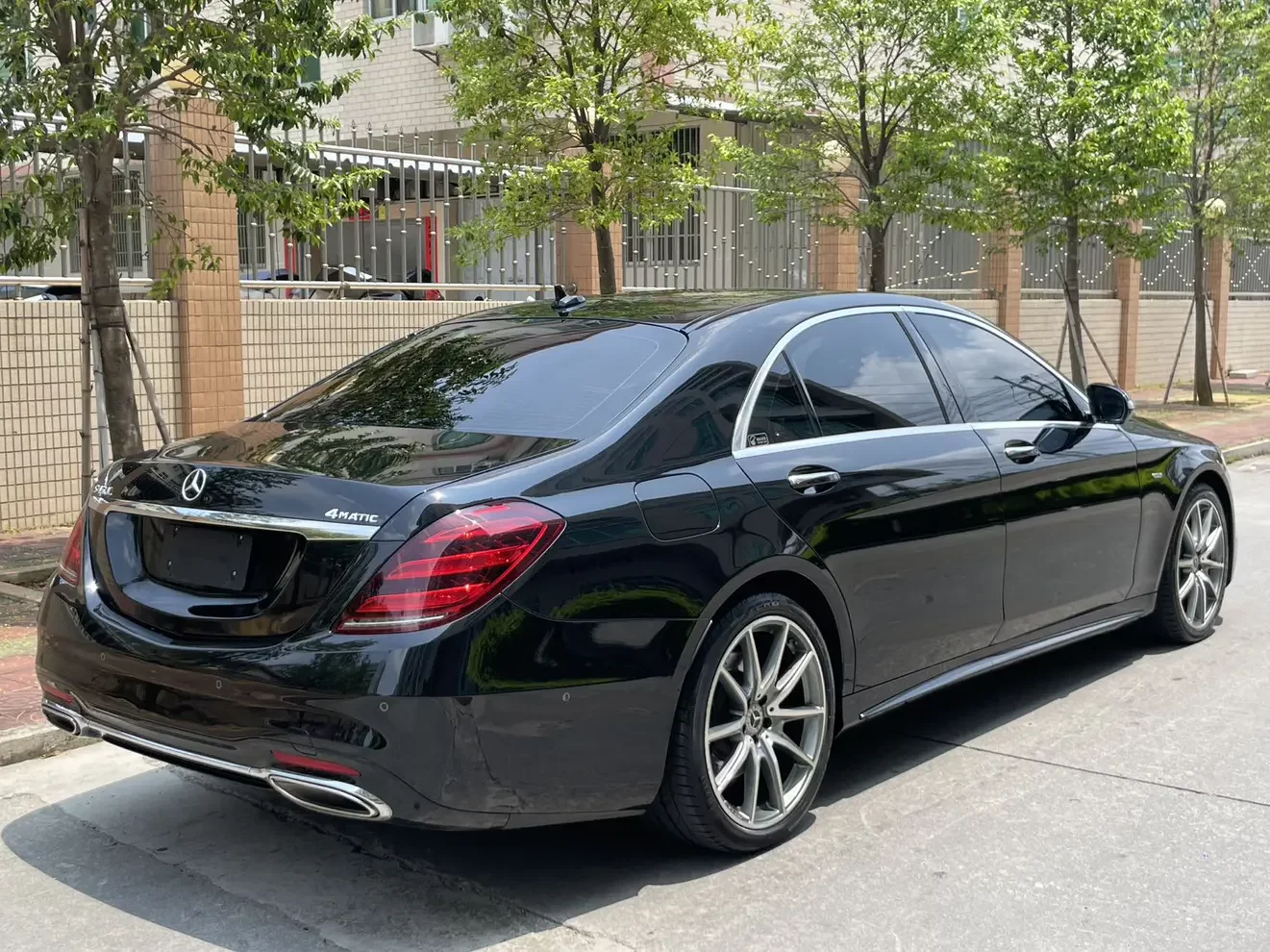 Mercedes-Benz S Class