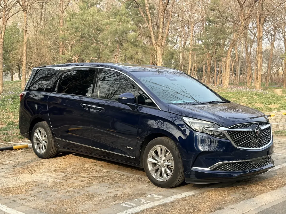 Buick GL8