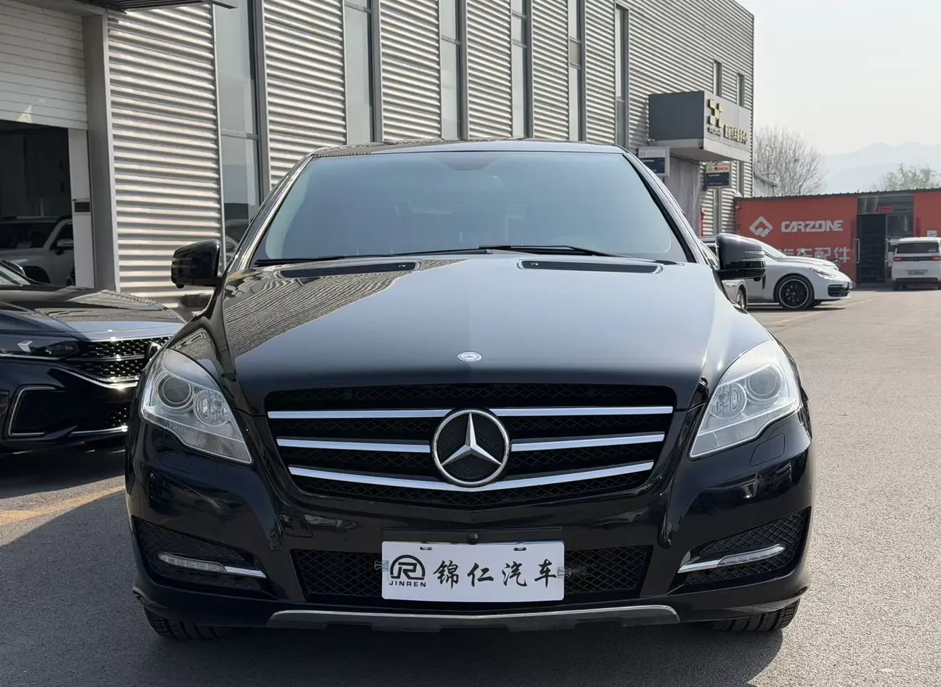 Mercedes-Benz R-Class