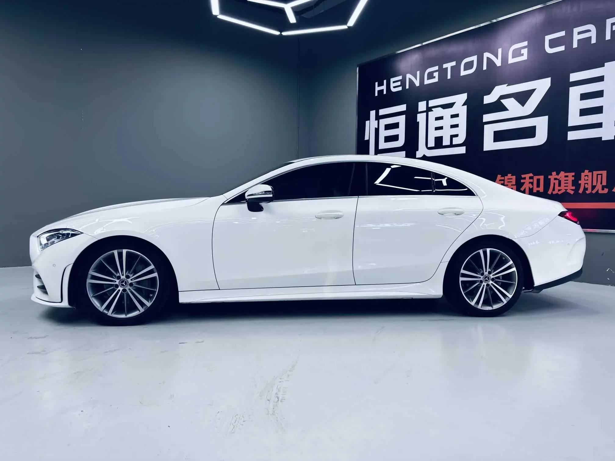 Mercedes-Benz CLS