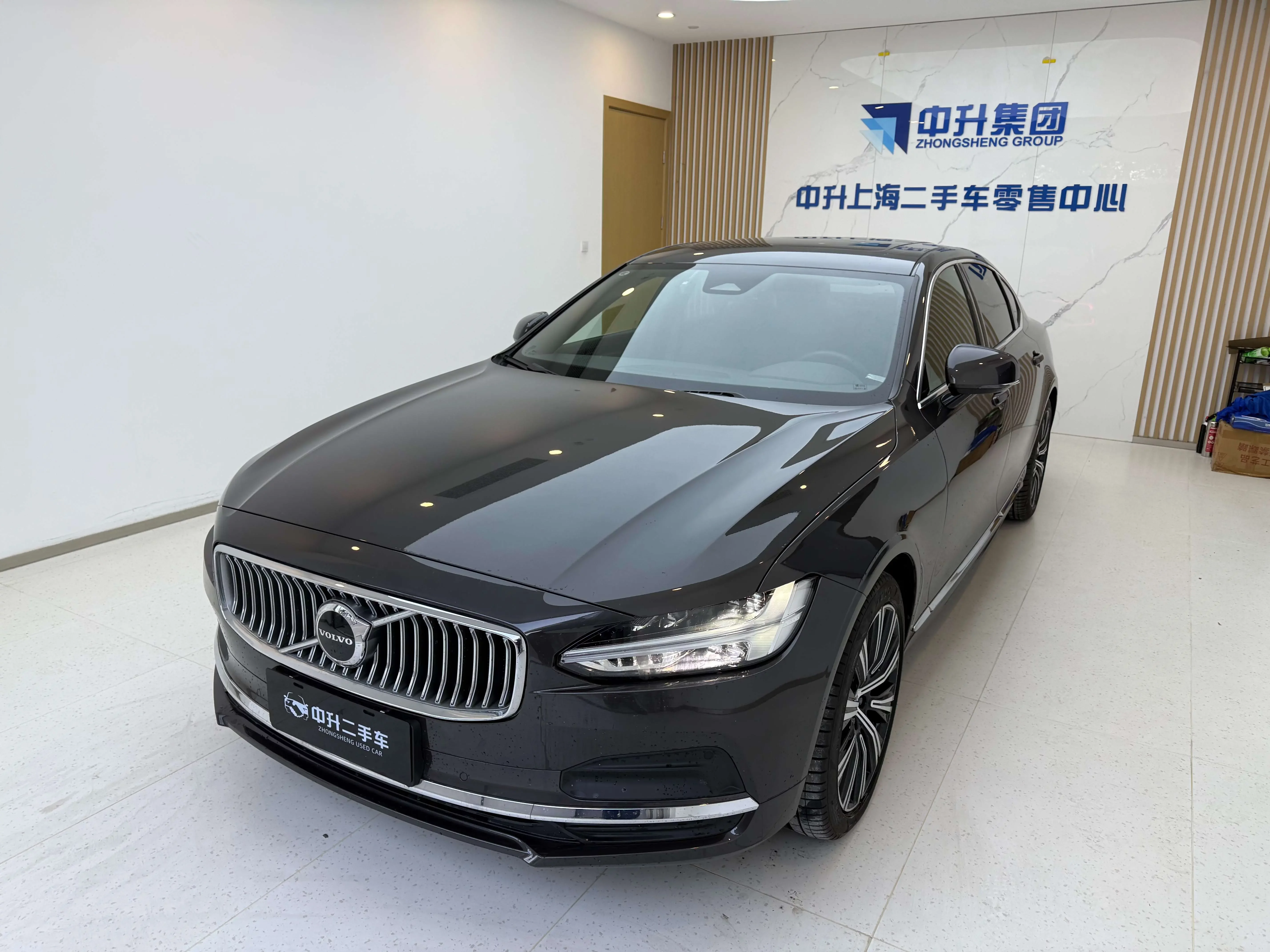 Volvo S90