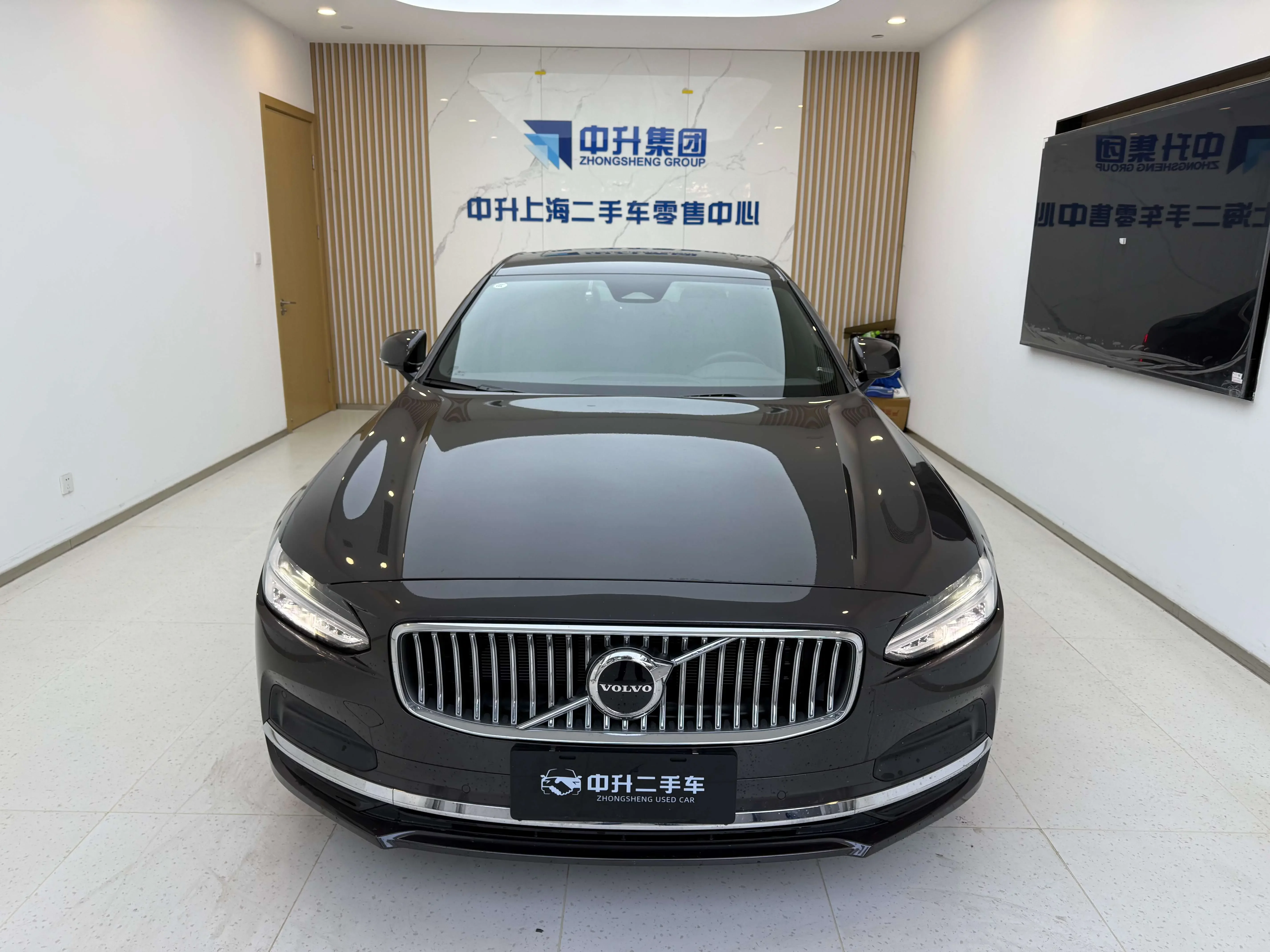 Volvo S90