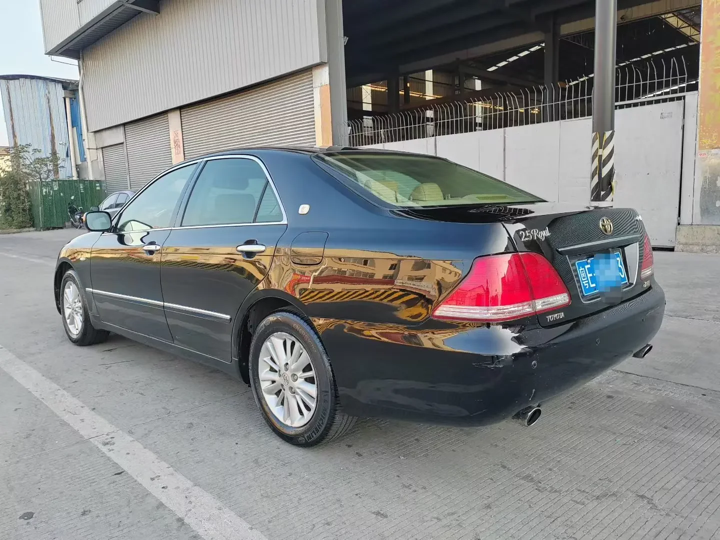 Toyota crown