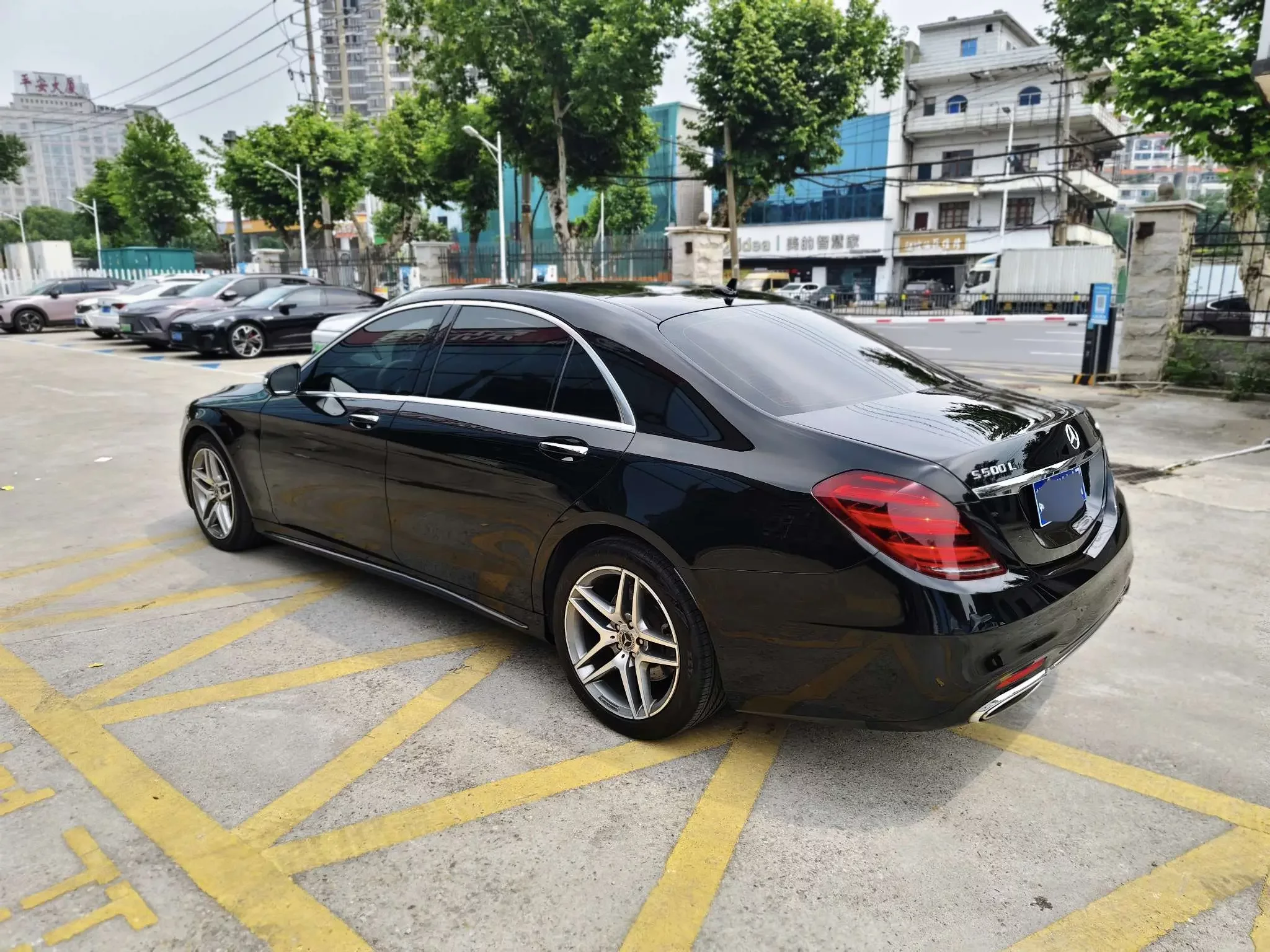 Mercedes-Benz S Class