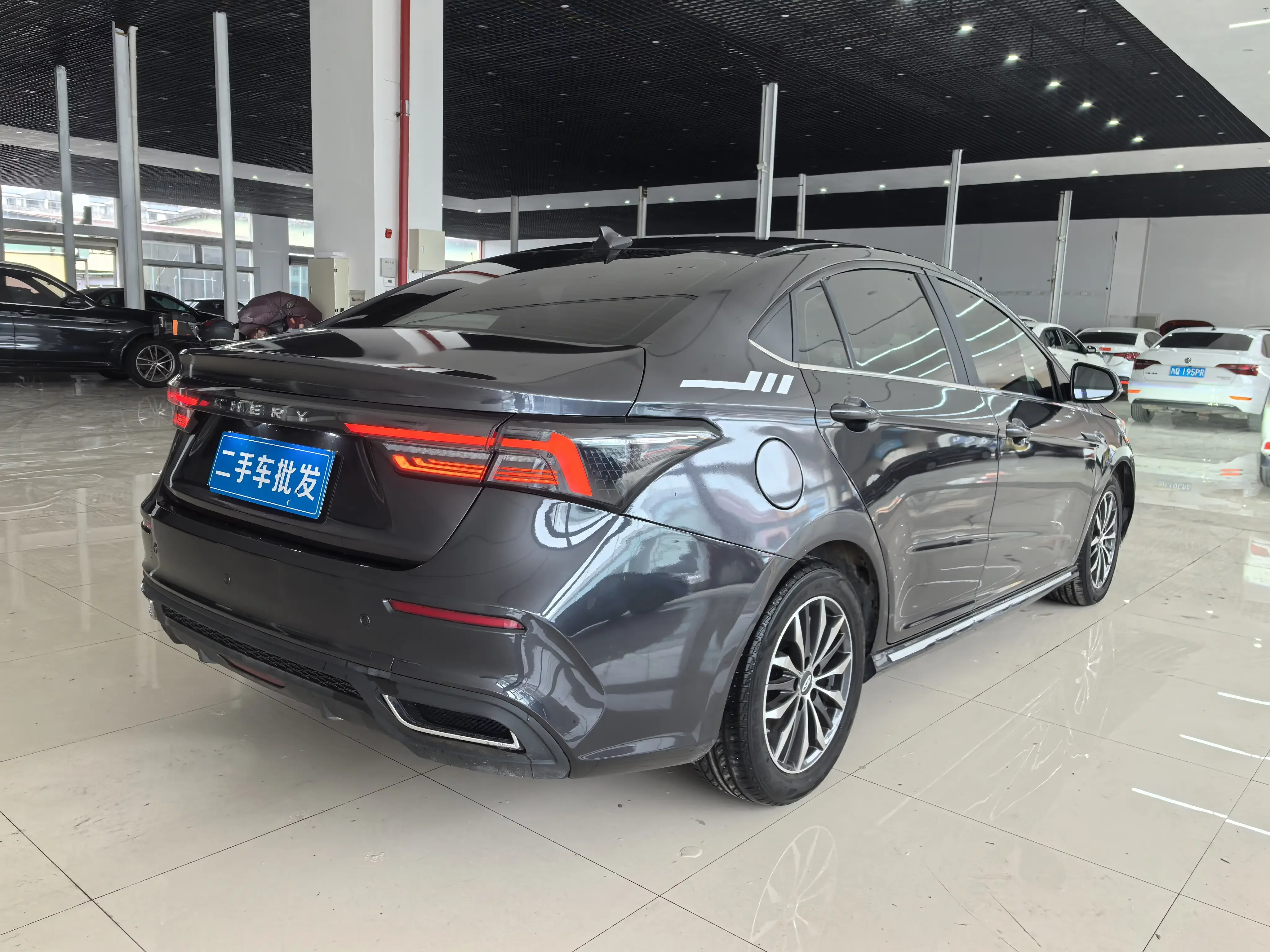 Omoda S5