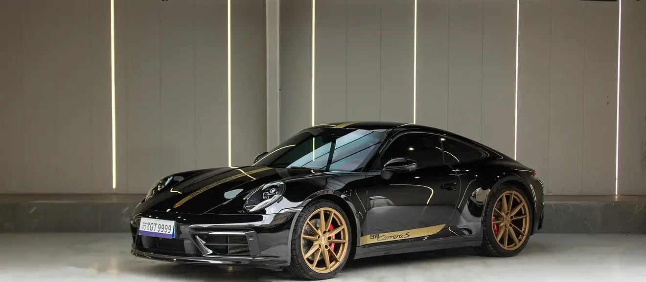 Porsche 911