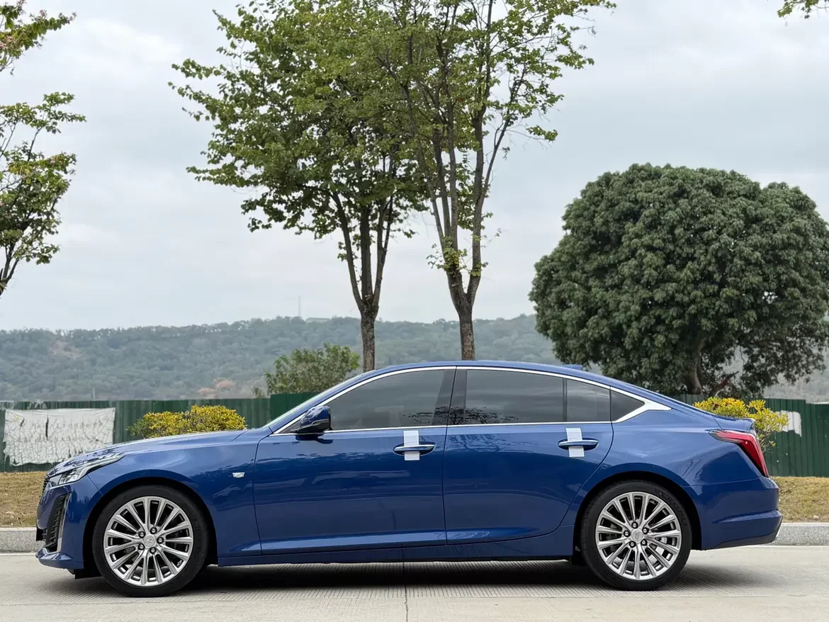 Cadillac CT5