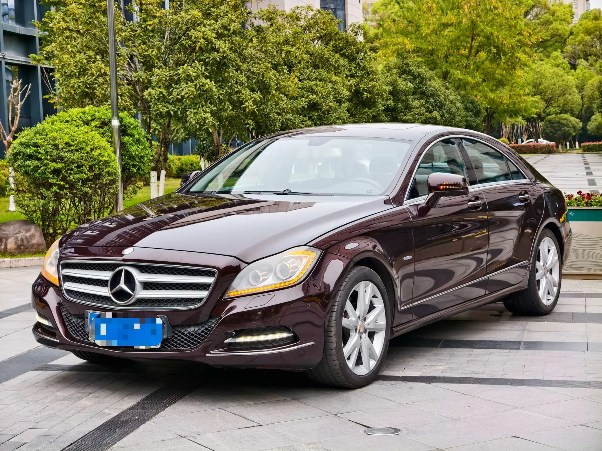 Mercedes-Benz CLS