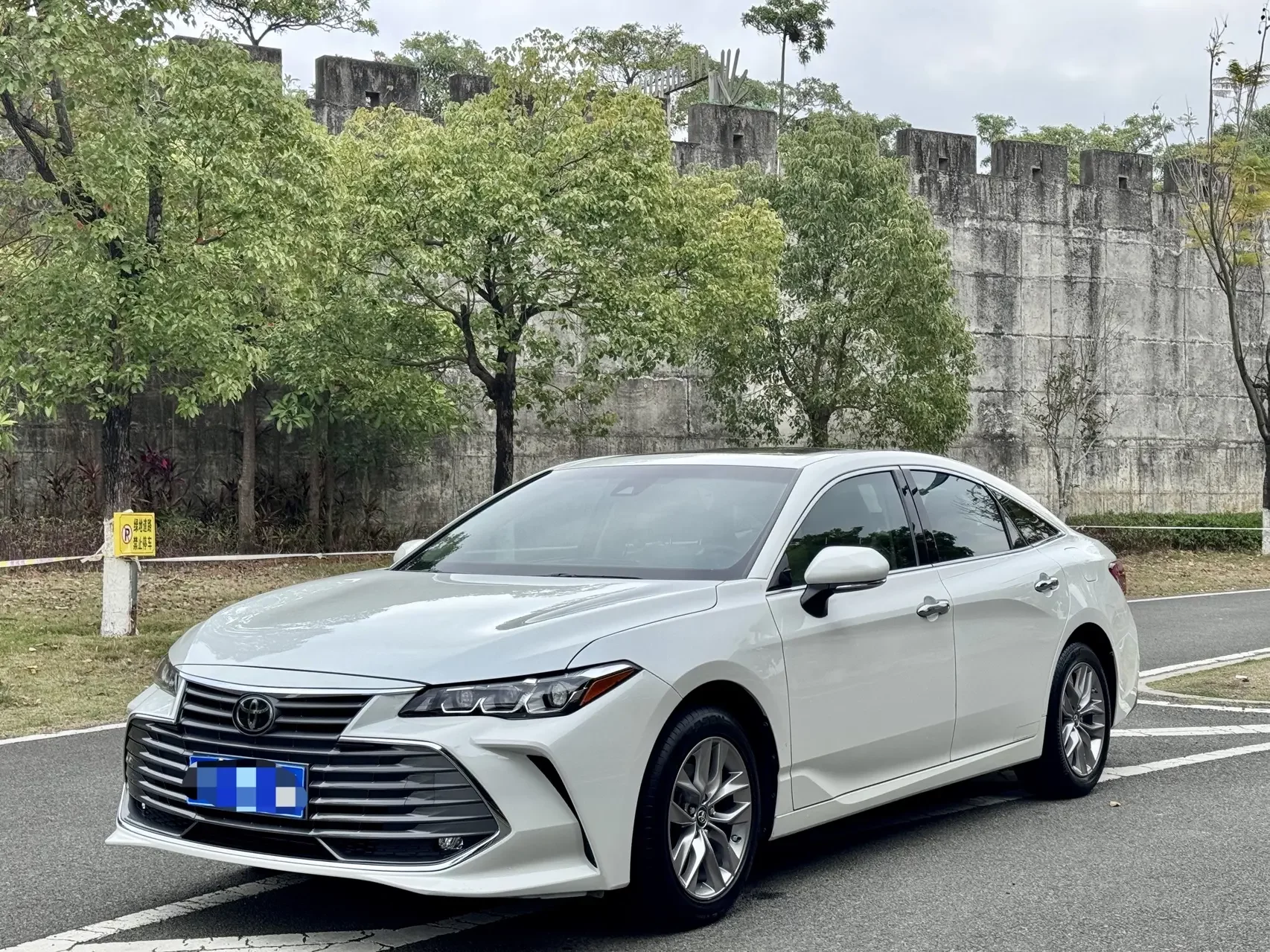 Toyota Avalon