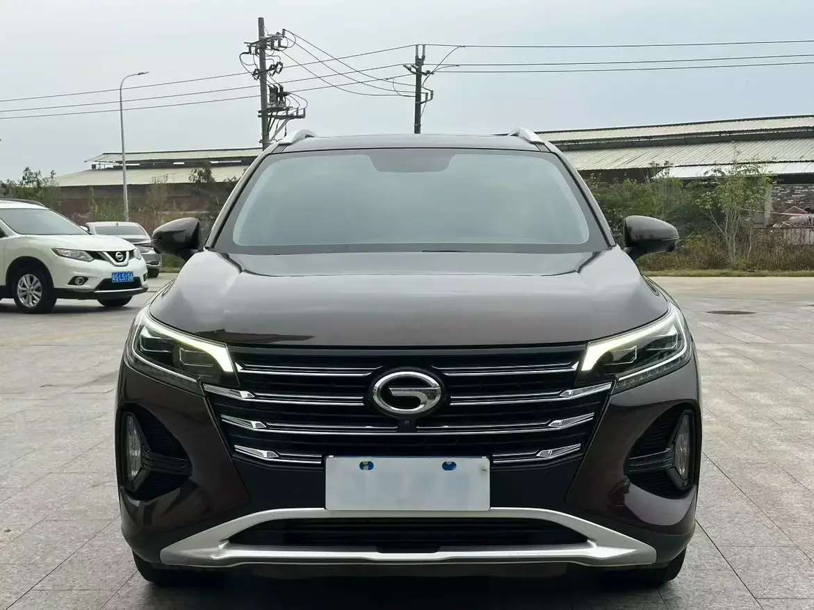 GAC Trumpchi GS4