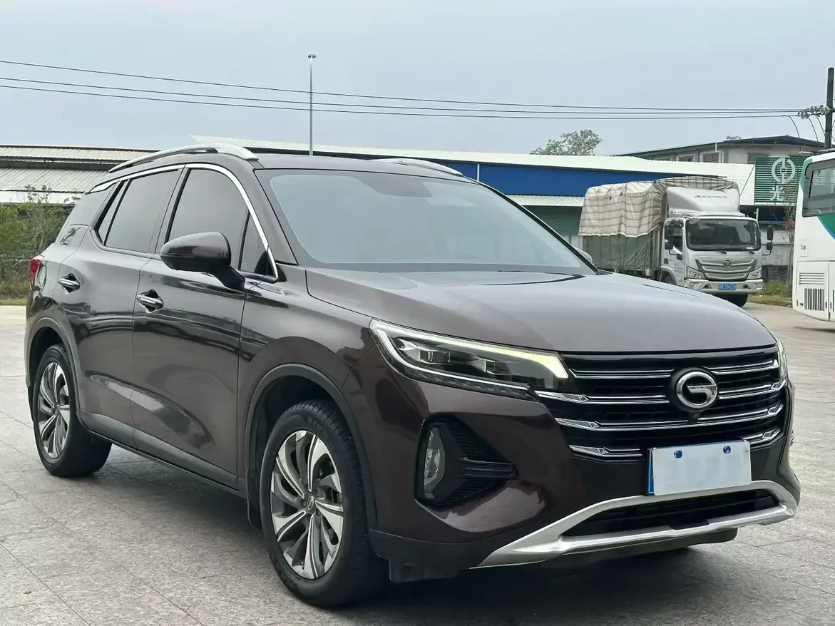GAC Trumpchi GS4
