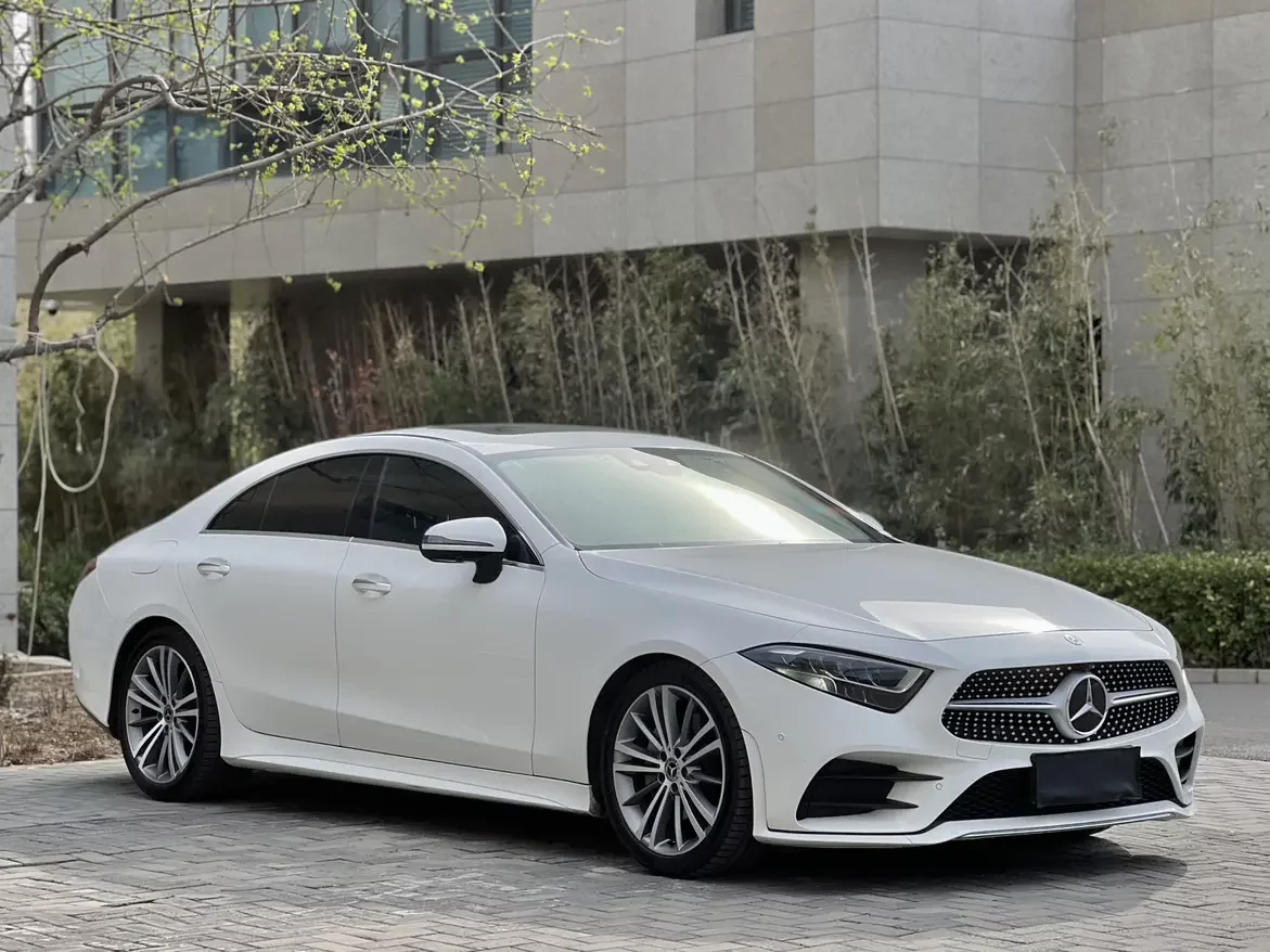 Mercedes-Benz CLS