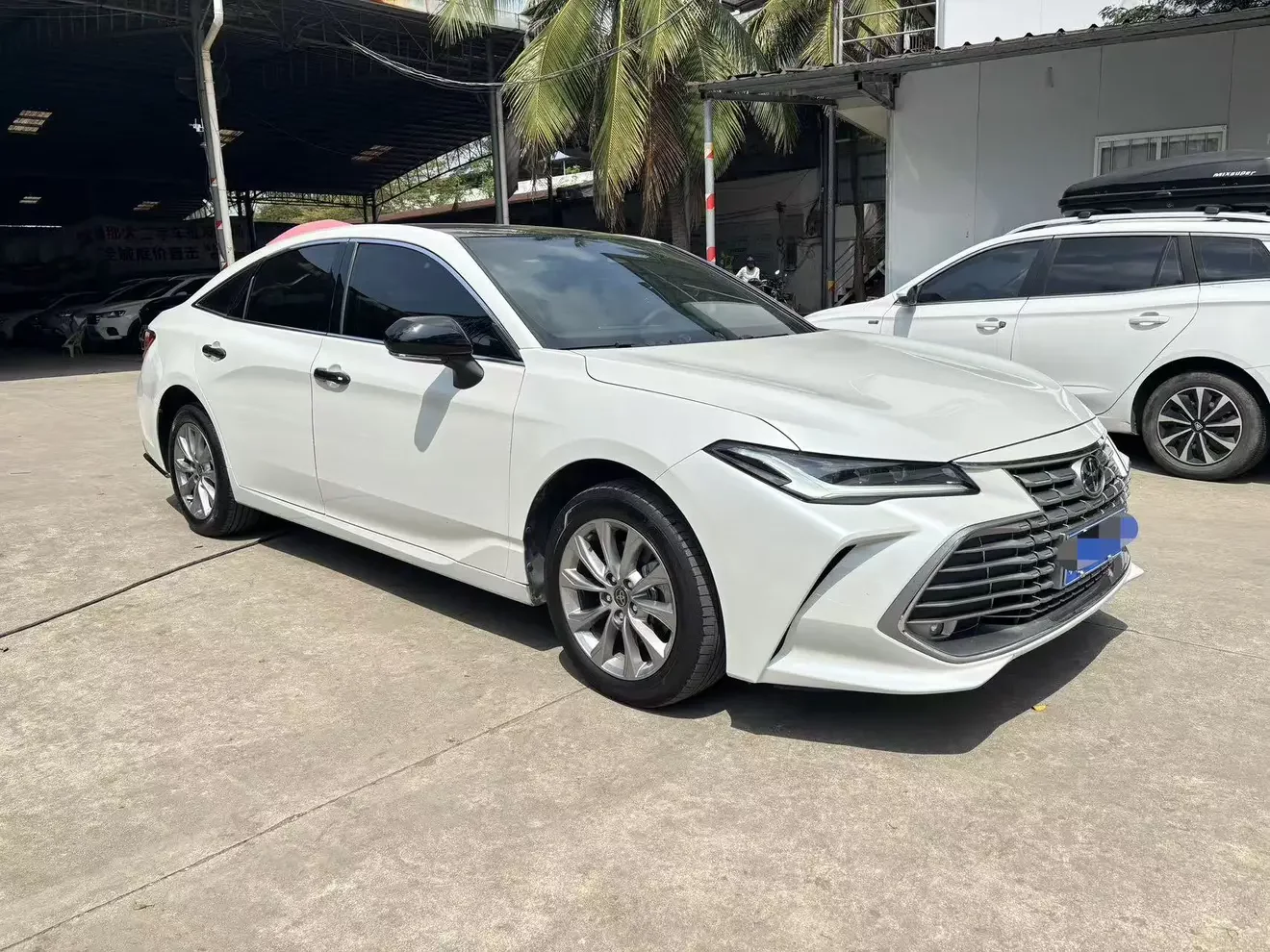 Toyota Avalon