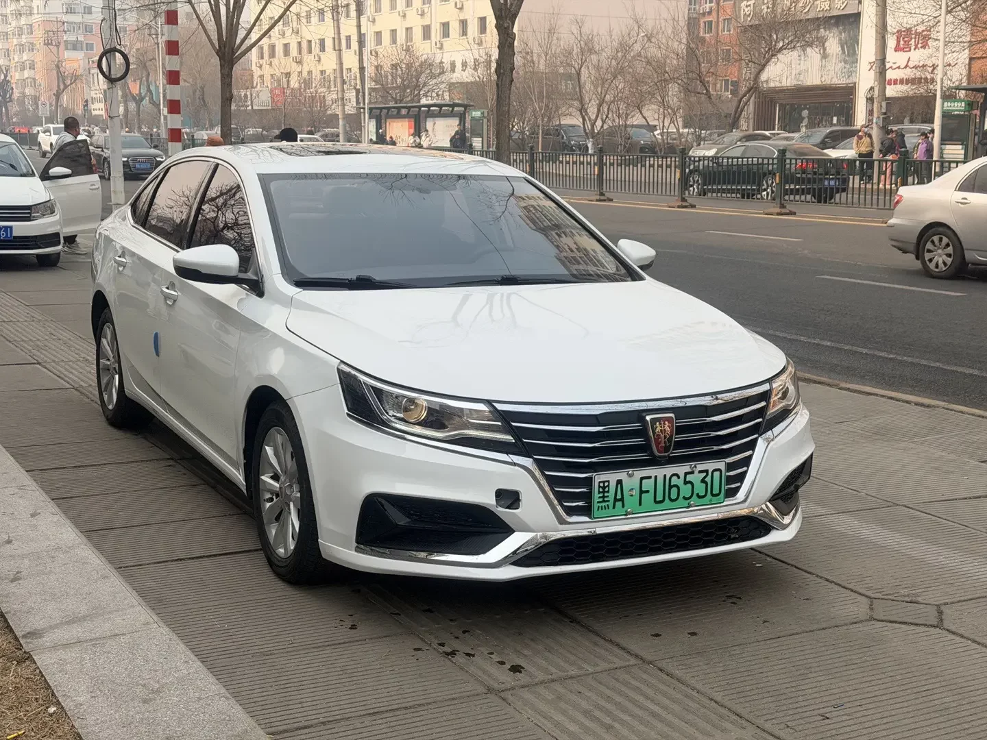 Roewe ei6