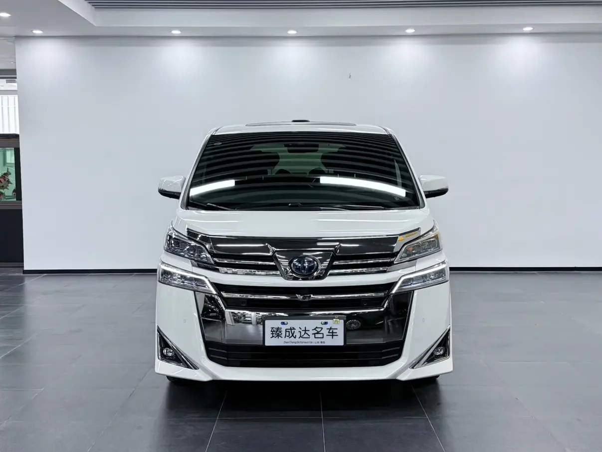 Toyota Crown Wellfire