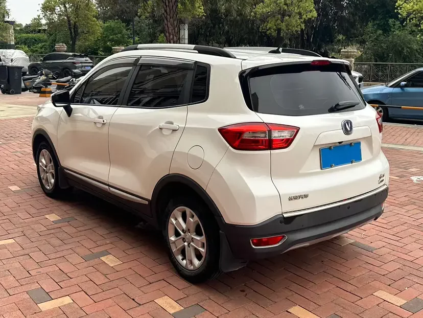 Changan CS15
