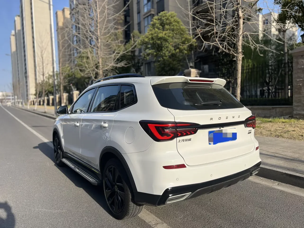 Roewe RX5