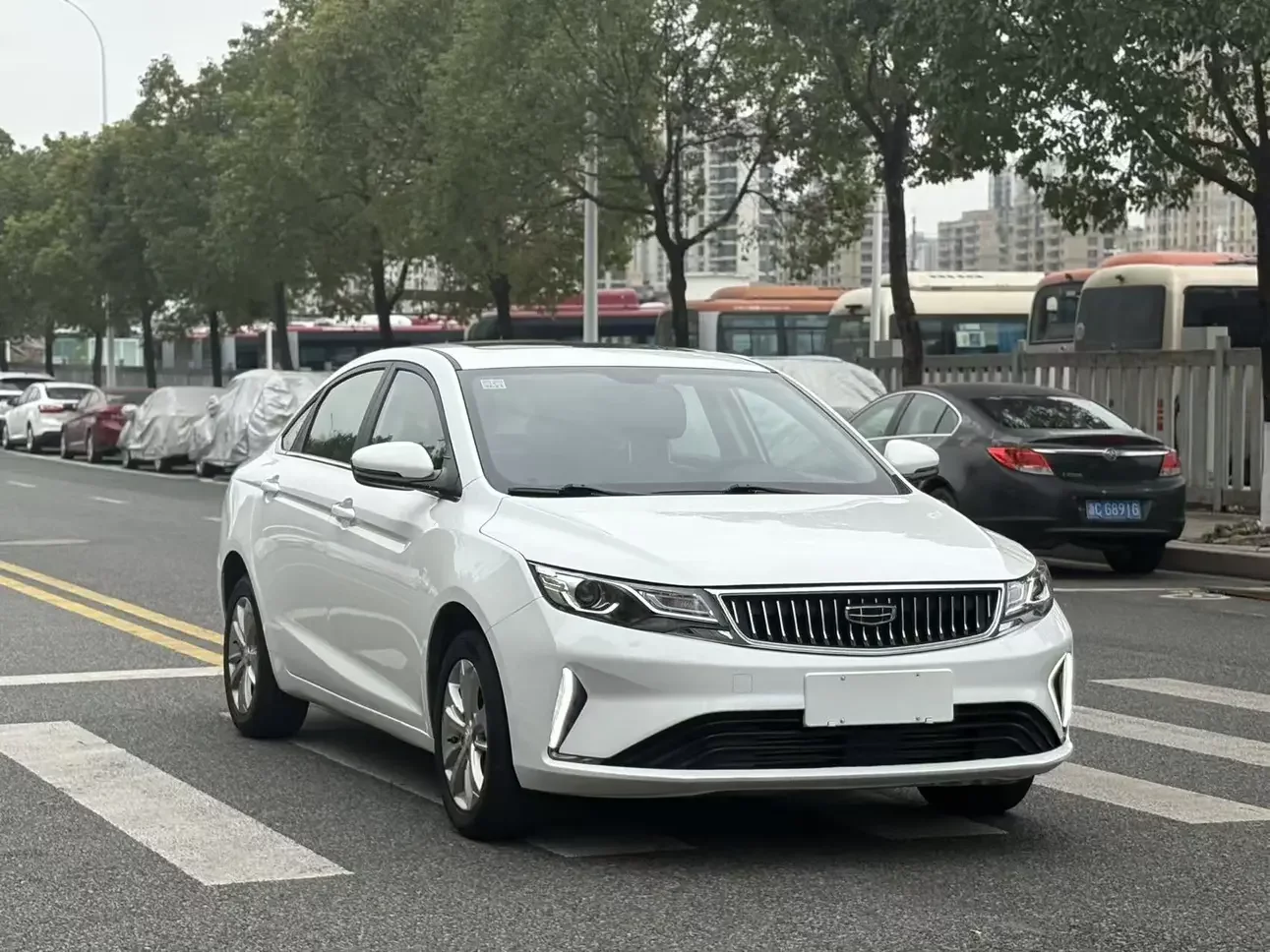 Geely Emgrand GL