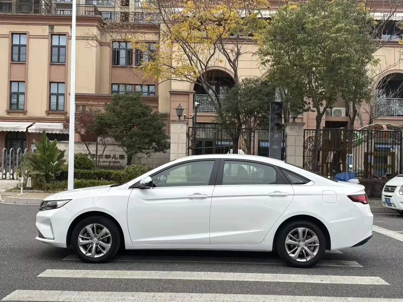 Geely Emgrand GL