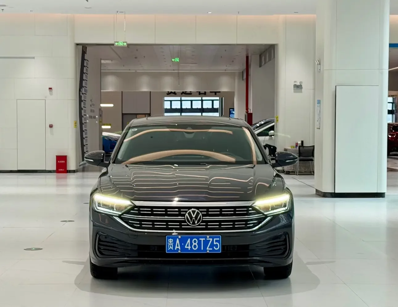 Volkswagen Sagitar