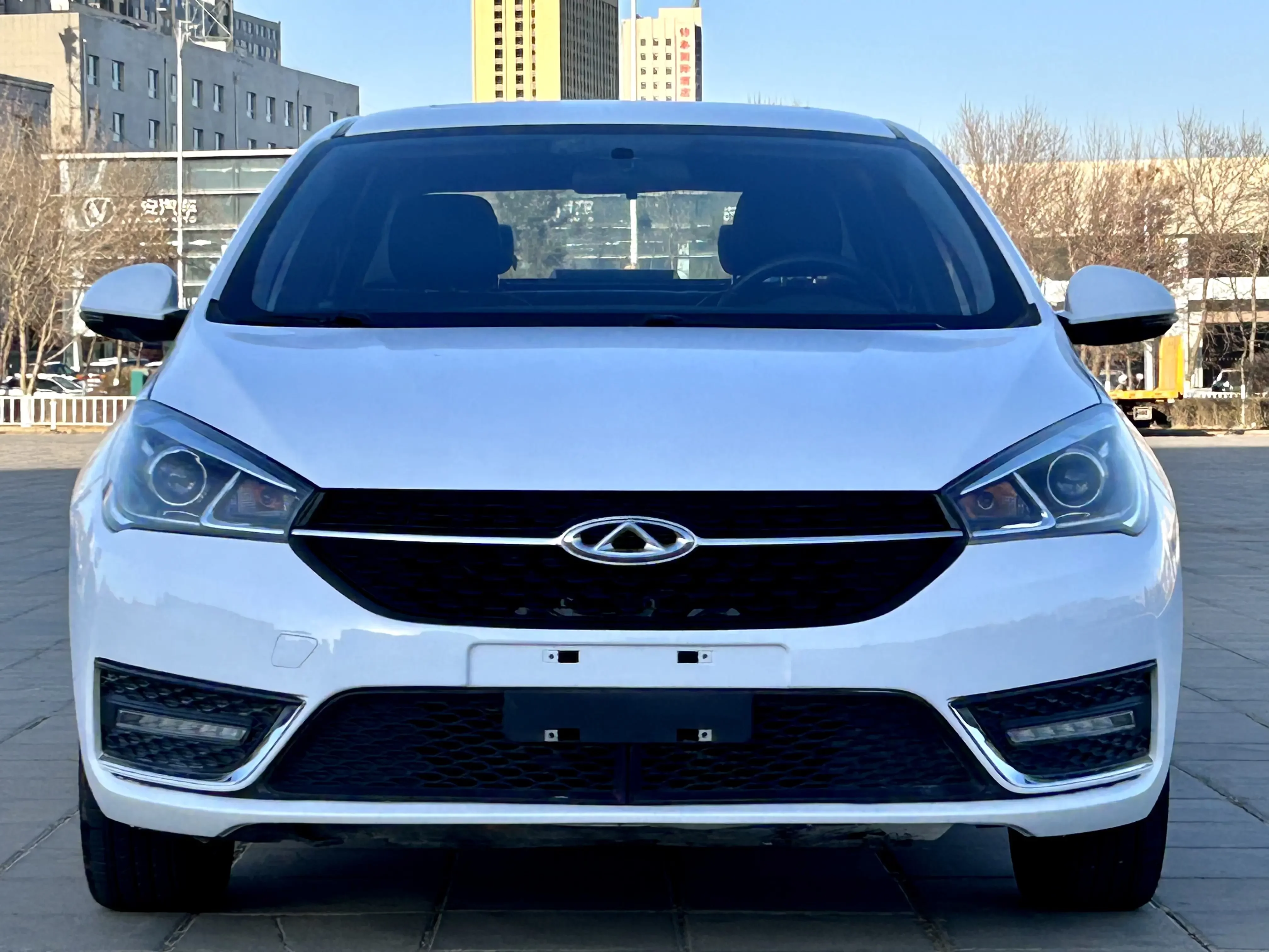 Chery Arrizo 5