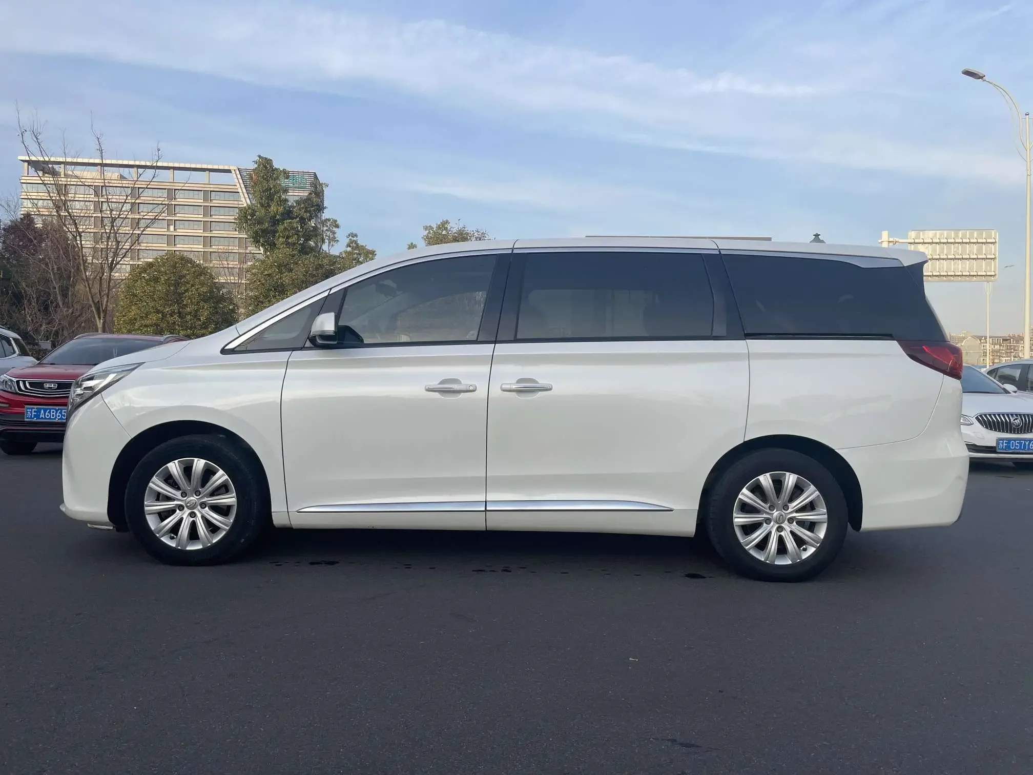 GAC Trumpchi M8