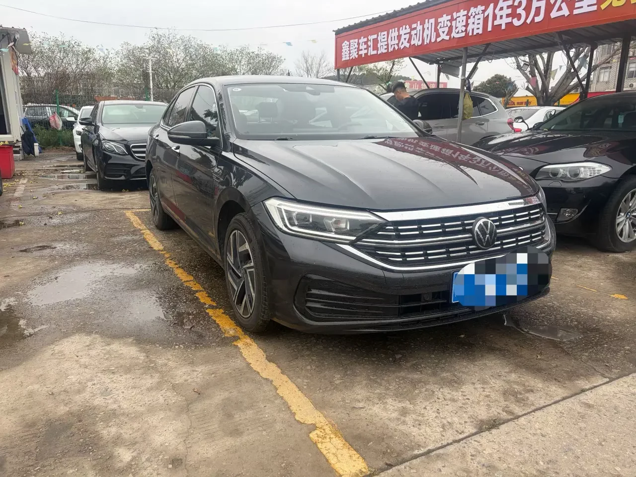 Volkswagen Sagitar