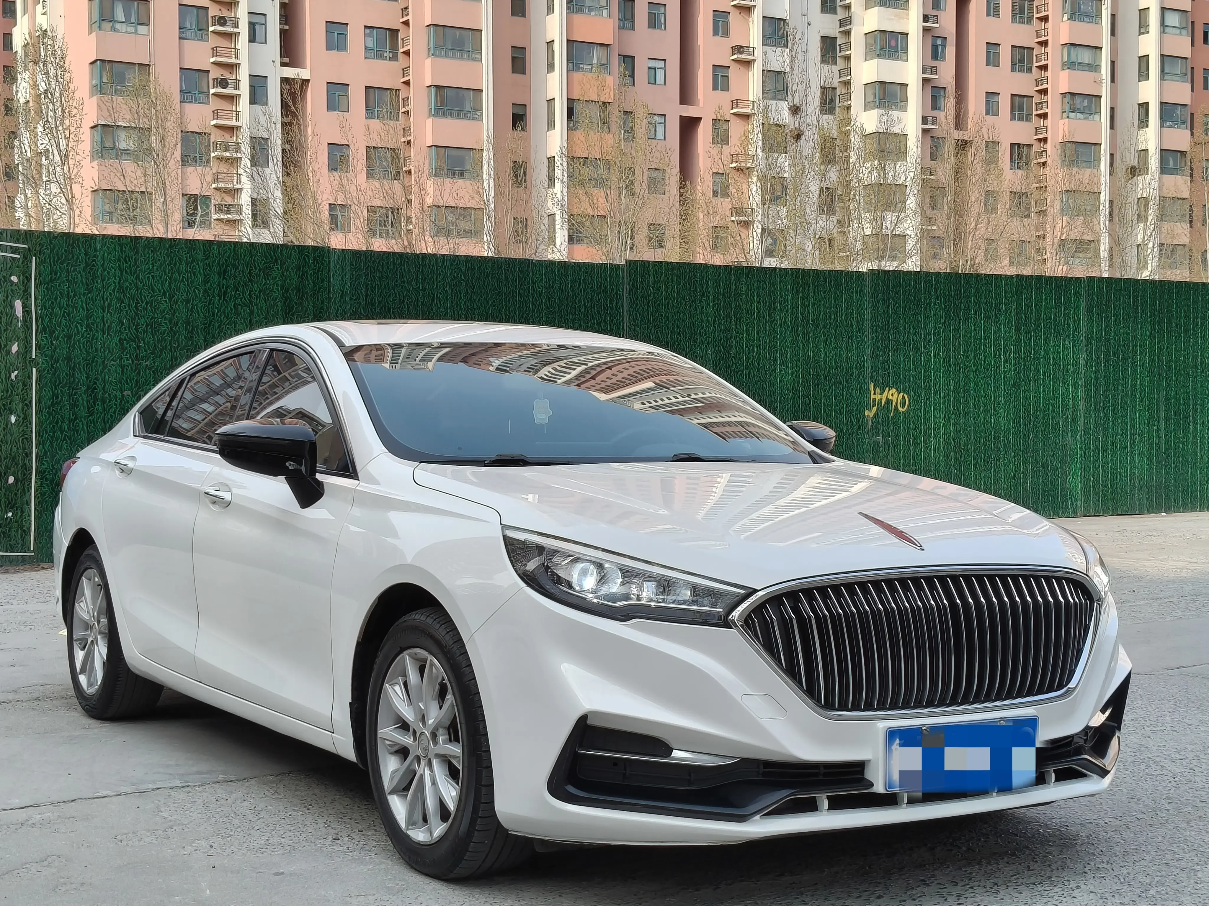 Hongqi H5 classic