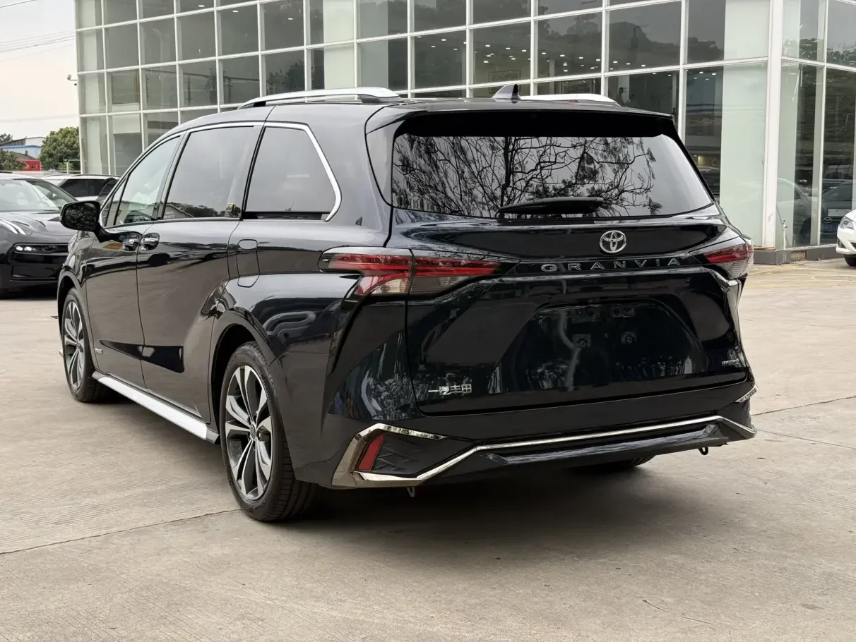 Toyota Granvia