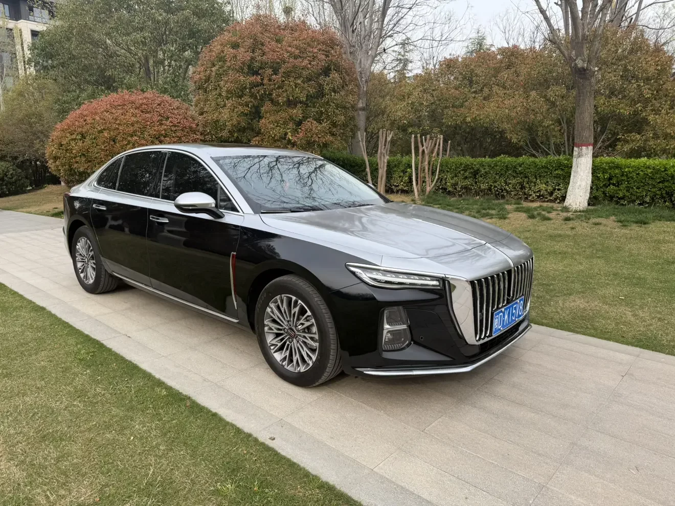 Hongqi H5
