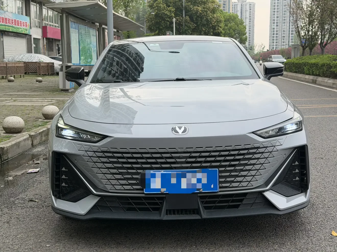 Changan UNI-V
