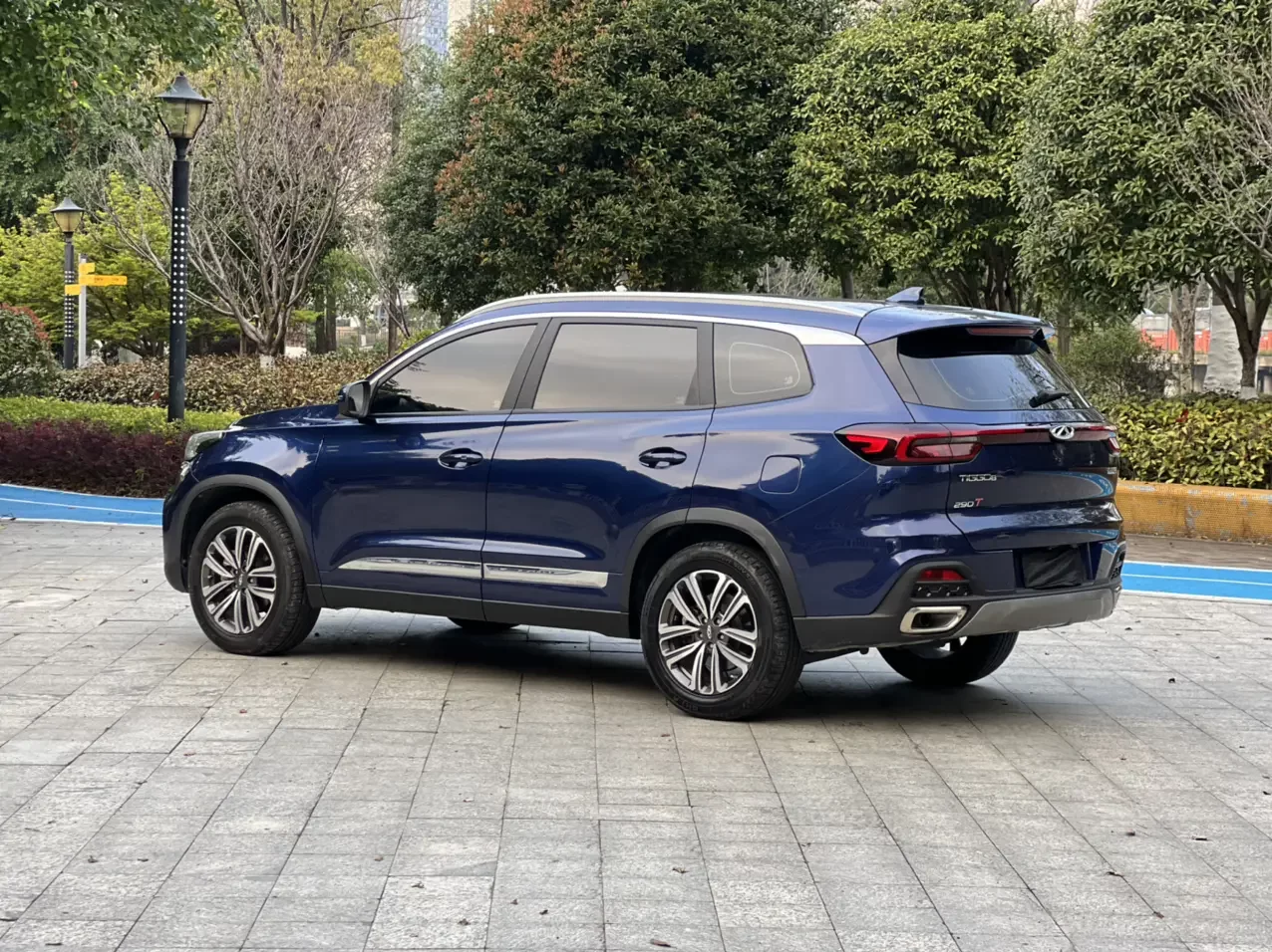 Chery Tiggo 8