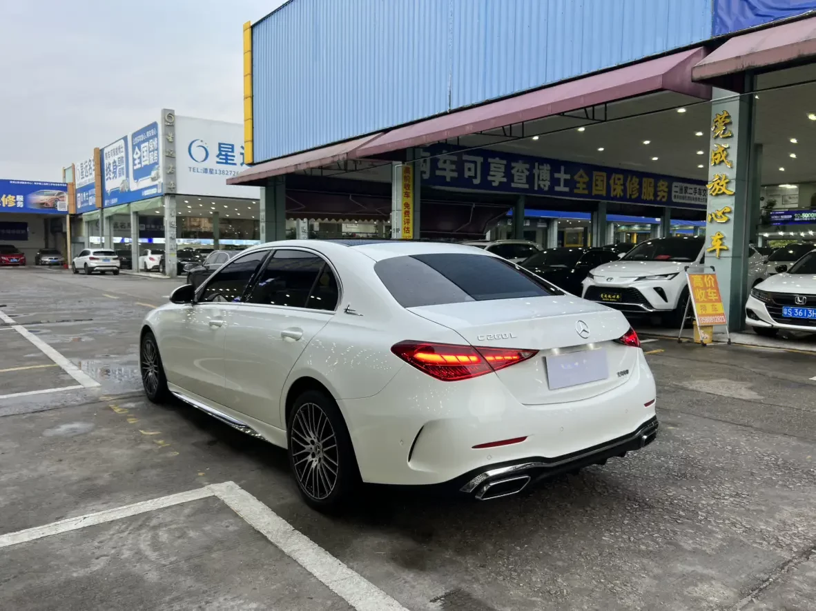 Mercedes-Benz C Class