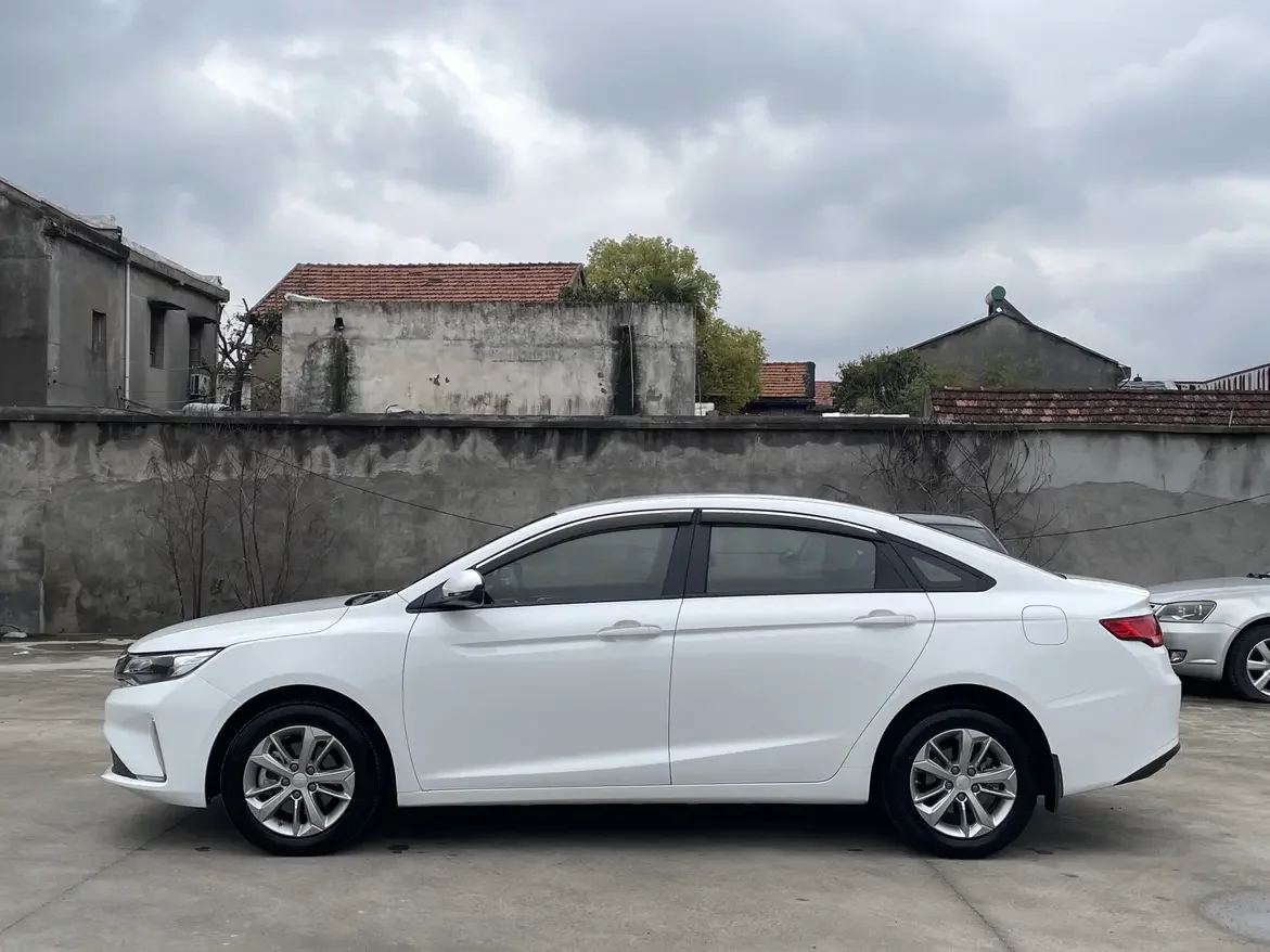 Geely Emgrand GL