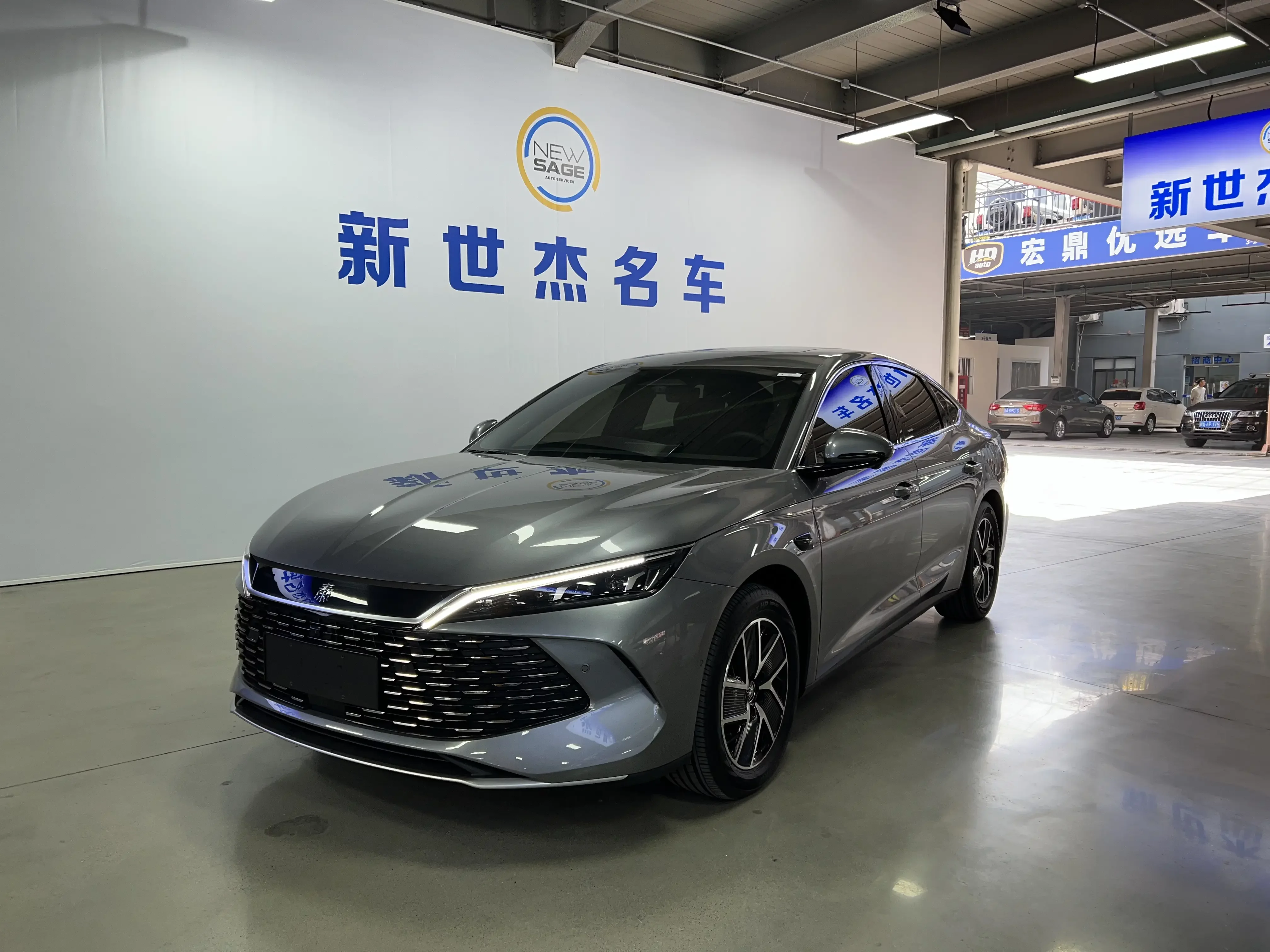 BYD Qin L DM